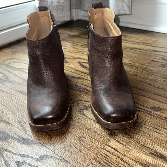 Crown Vintage booties - Picture 2 of 11